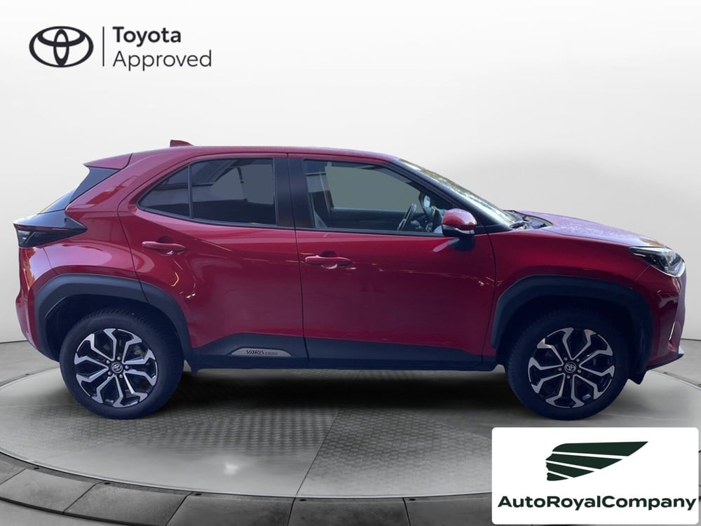 Toyota Yaris Cross usata a Roma (7)
