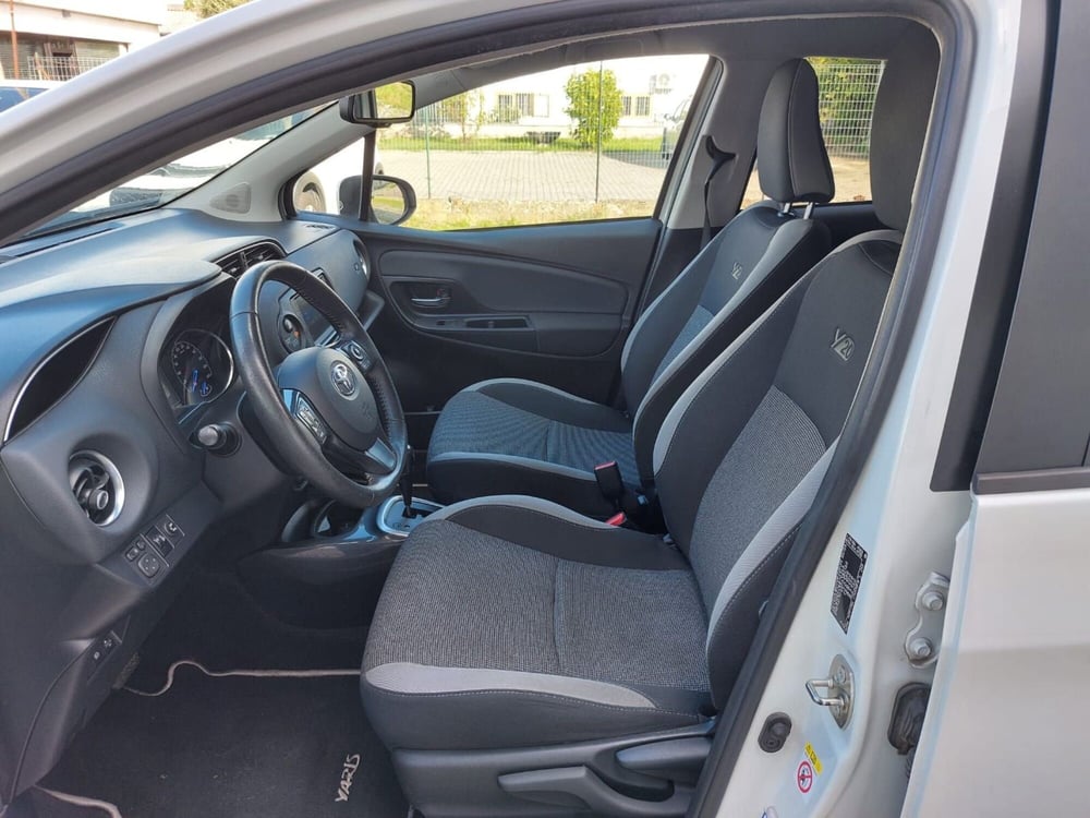 Toyota Yaris usata a Pavia (3)