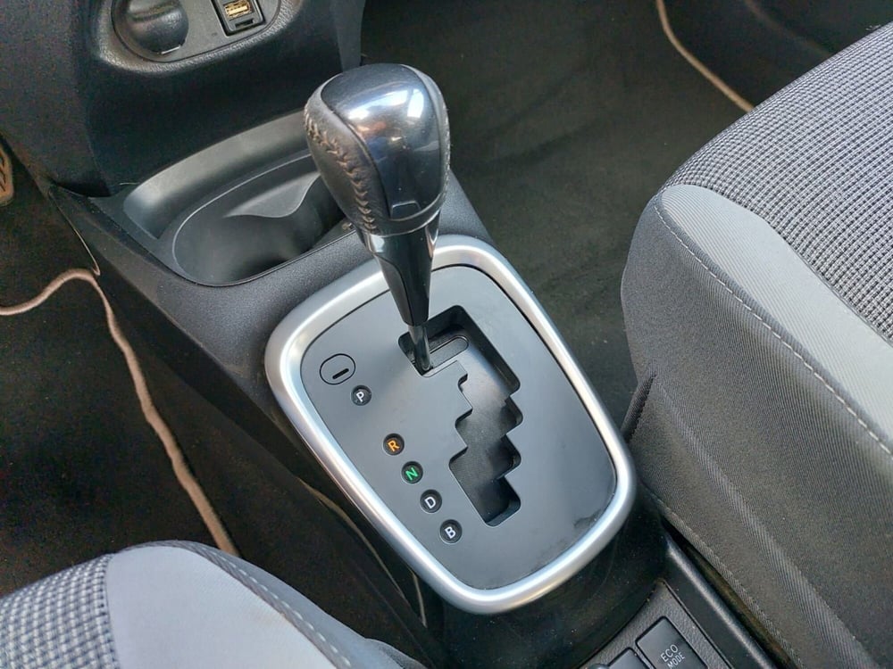 Toyota Yaris usata a Pavia (7)