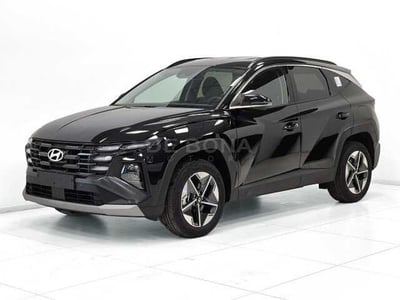 Hyundai Tucson 1.6 hev Business 2wd auto nuova a Vicenza