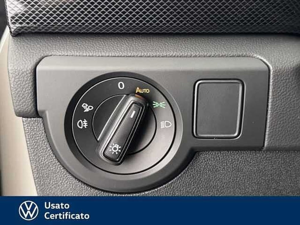 Volkswagen T-Cross nuova a Vicenza (12)
