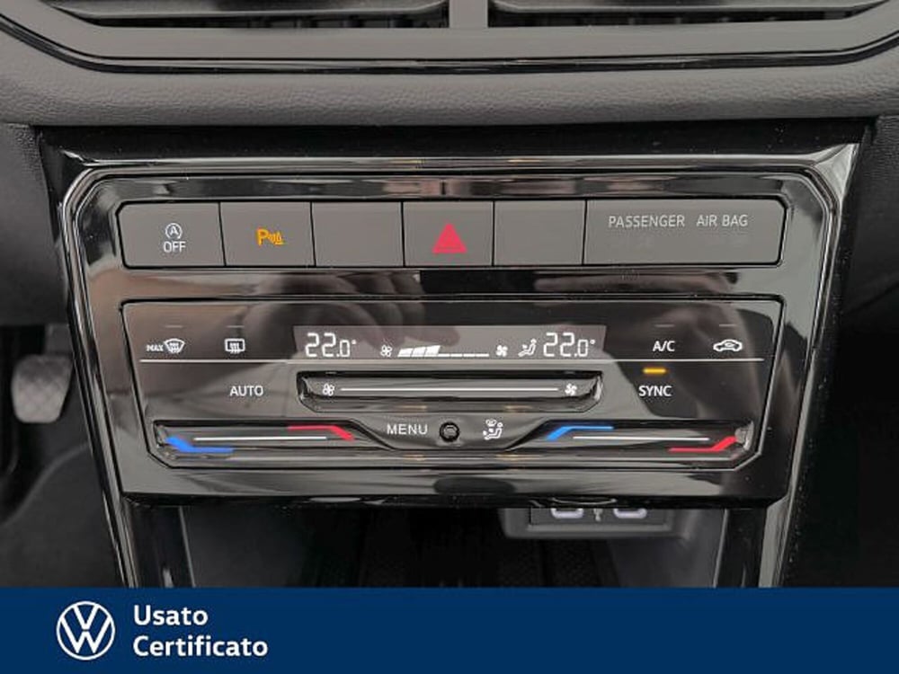 Volkswagen T-Cross nuova a Vicenza (16)