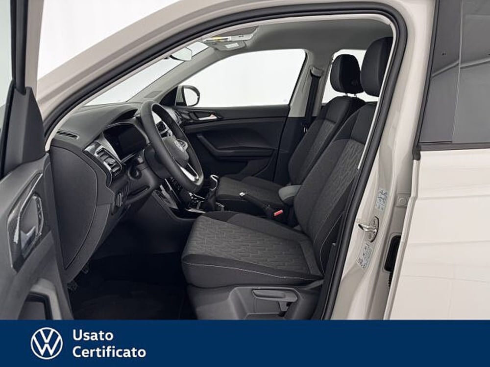 Volkswagen T-Cross nuova a Vicenza (7)