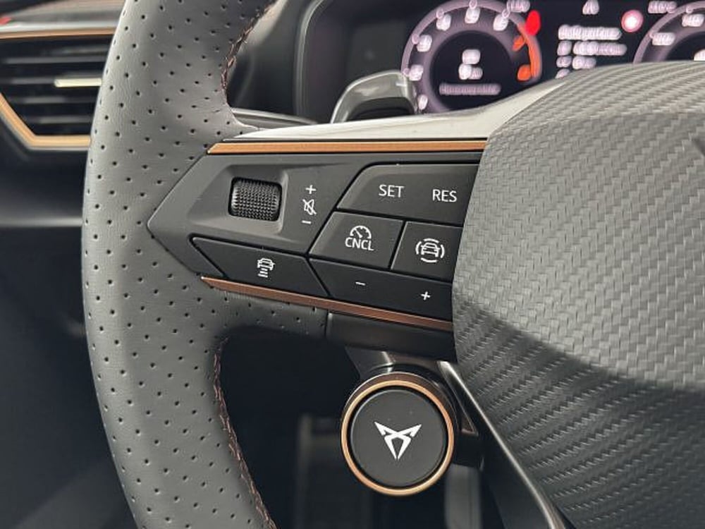 Cupra Leon nuova a Vicenza (16)
