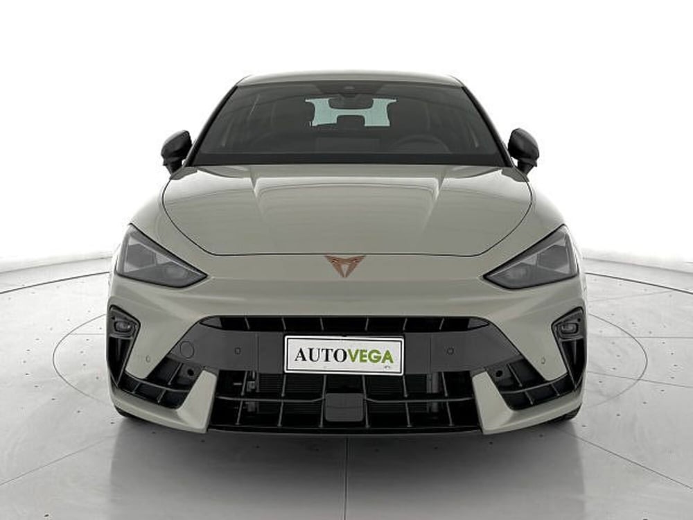 Cupra Leon nuova a Vicenza (2)