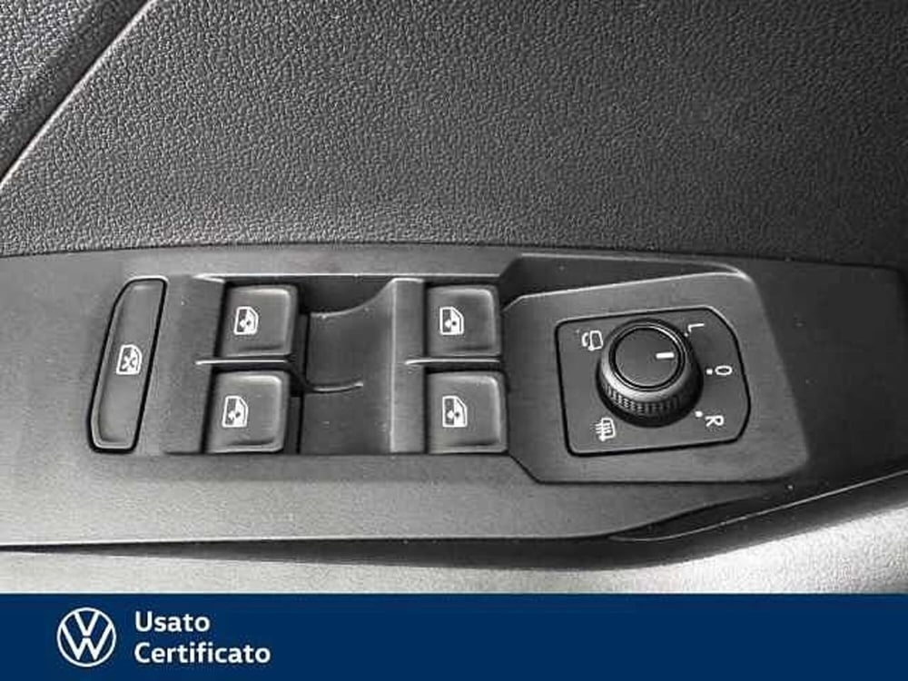 Volkswagen T-Cross nuova a Vicenza (11)