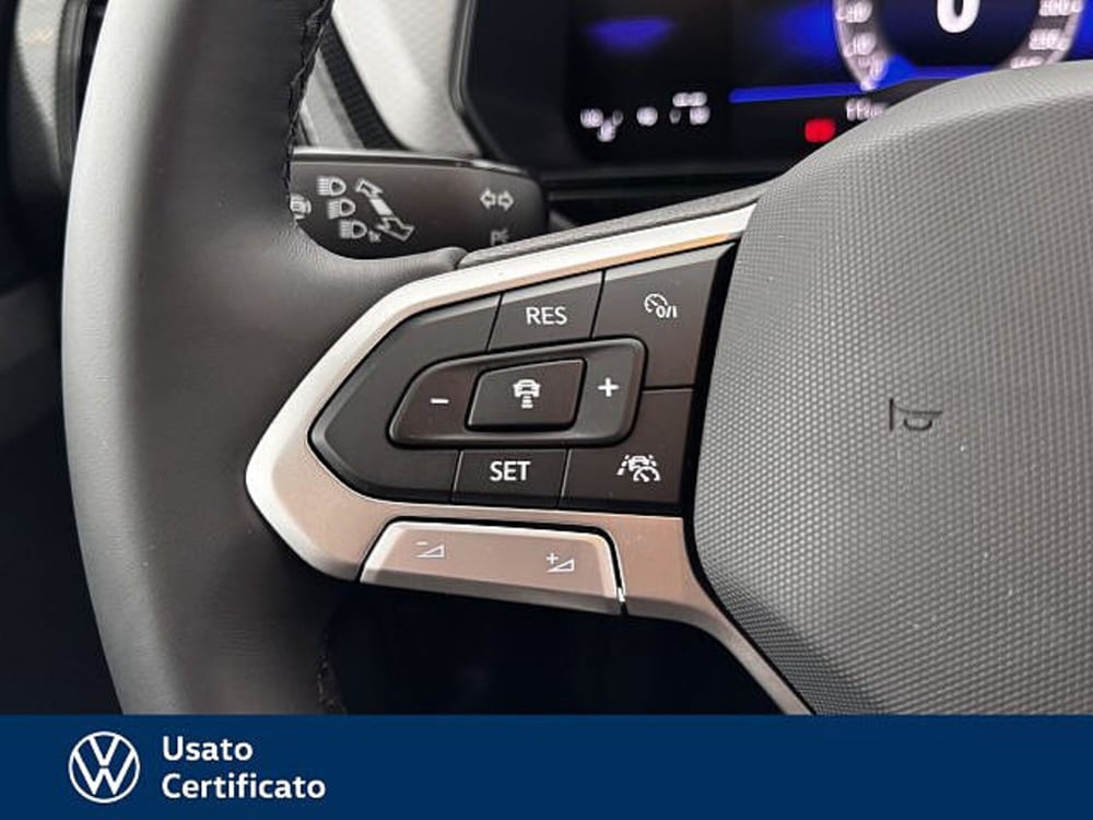 Volkswagen T-Cross nuova a Vicenza (18)