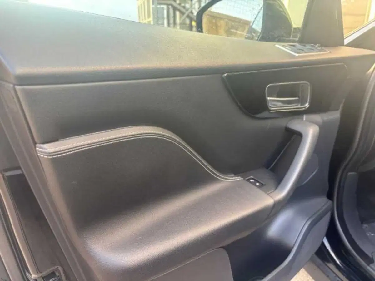 Jaguar F-Pace usata a Caltanissetta (16)