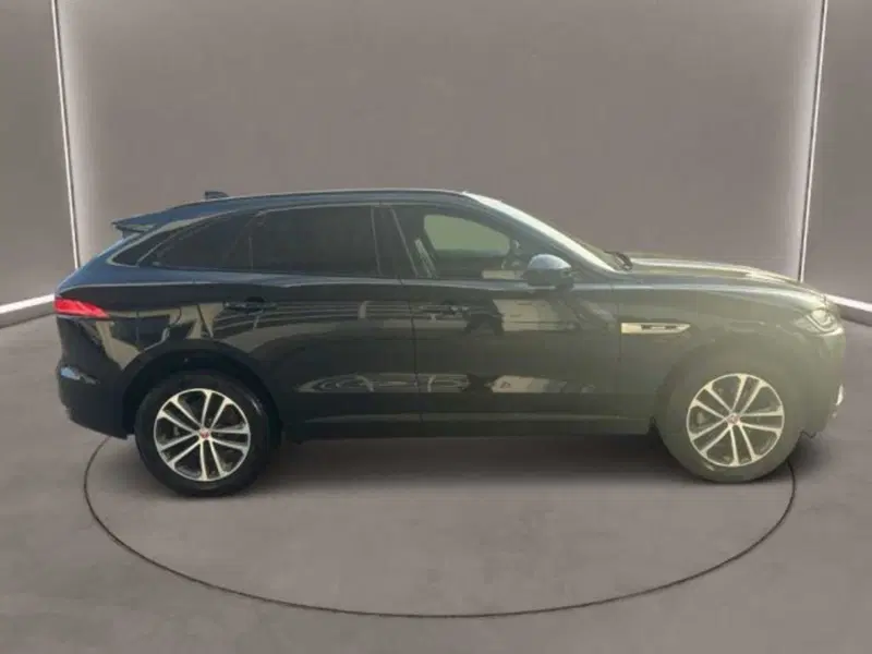 Jaguar F-Pace usata a Caltanissetta (7)