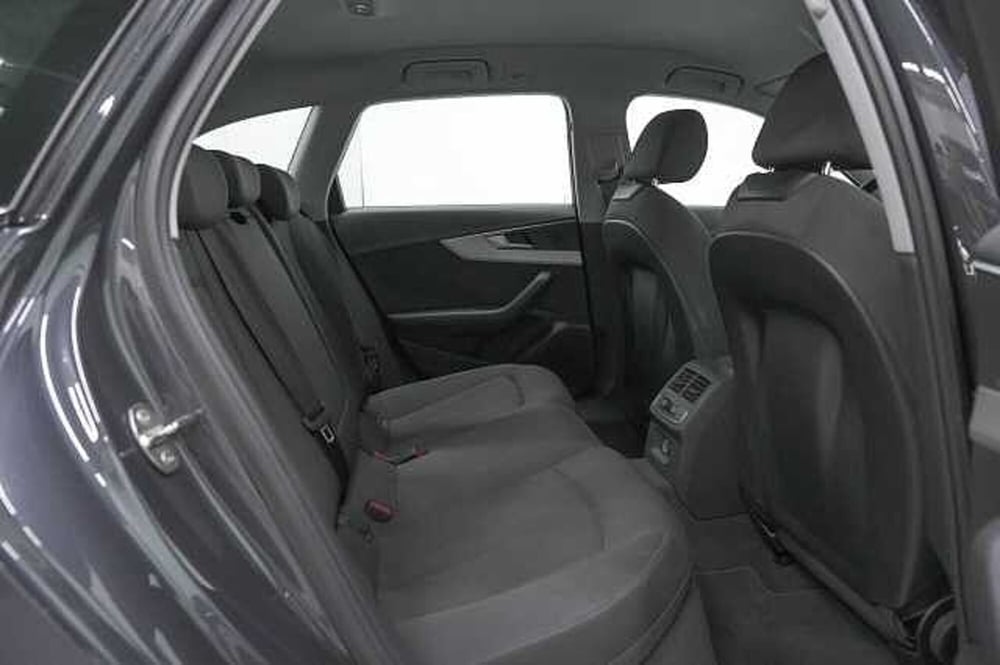 Audi A4 Avant usata a Como (9)