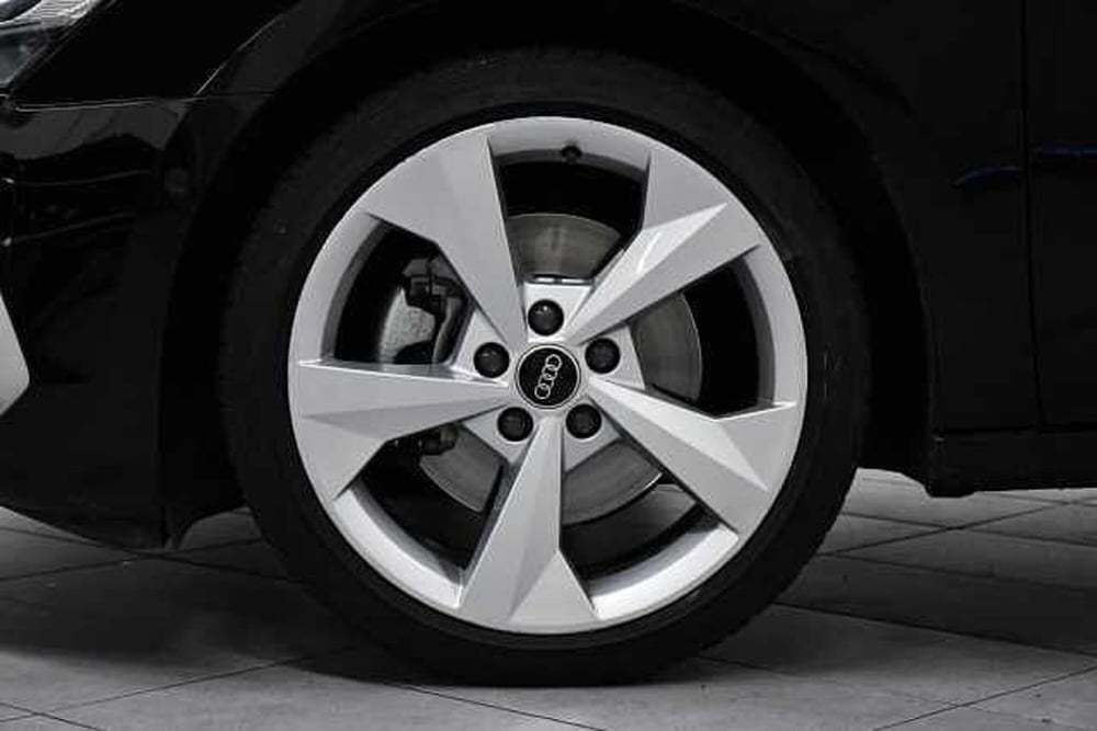 Audi A3 Sportback usata a Como (12)