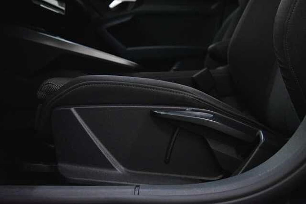 Audi A3 Sportback usata a Como (17)
