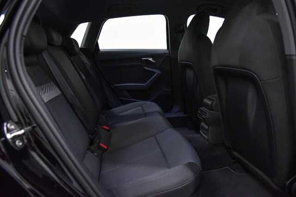 Audi A3 Sportback usata a Como (9)