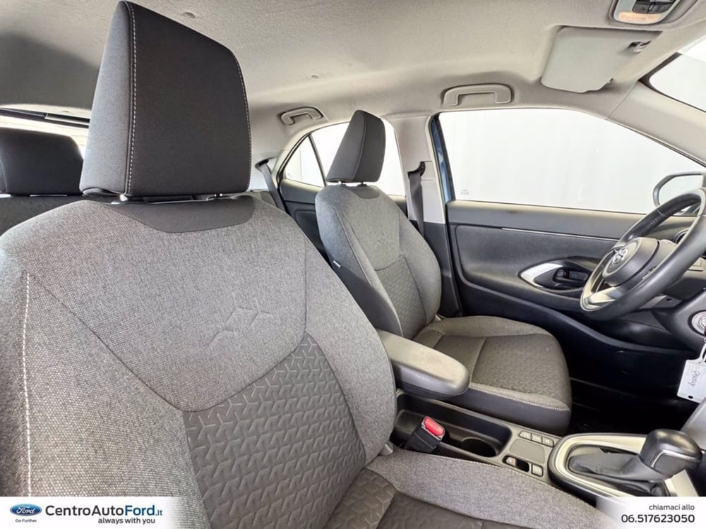 Toyota Yaris Cross usata a Roma (7)