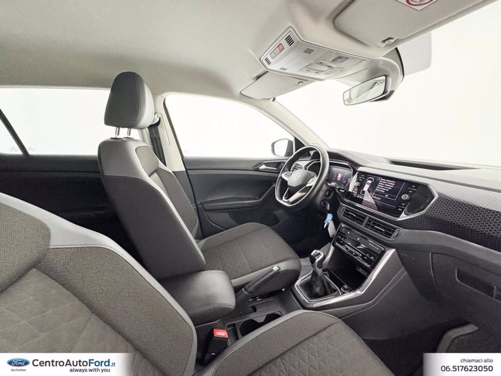 Volkswagen T-Cross usata a Roma (6)