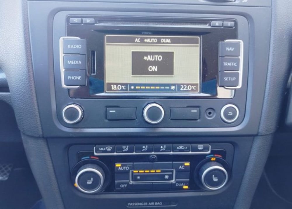 Volkswagen Golf usata a Oristano (14)