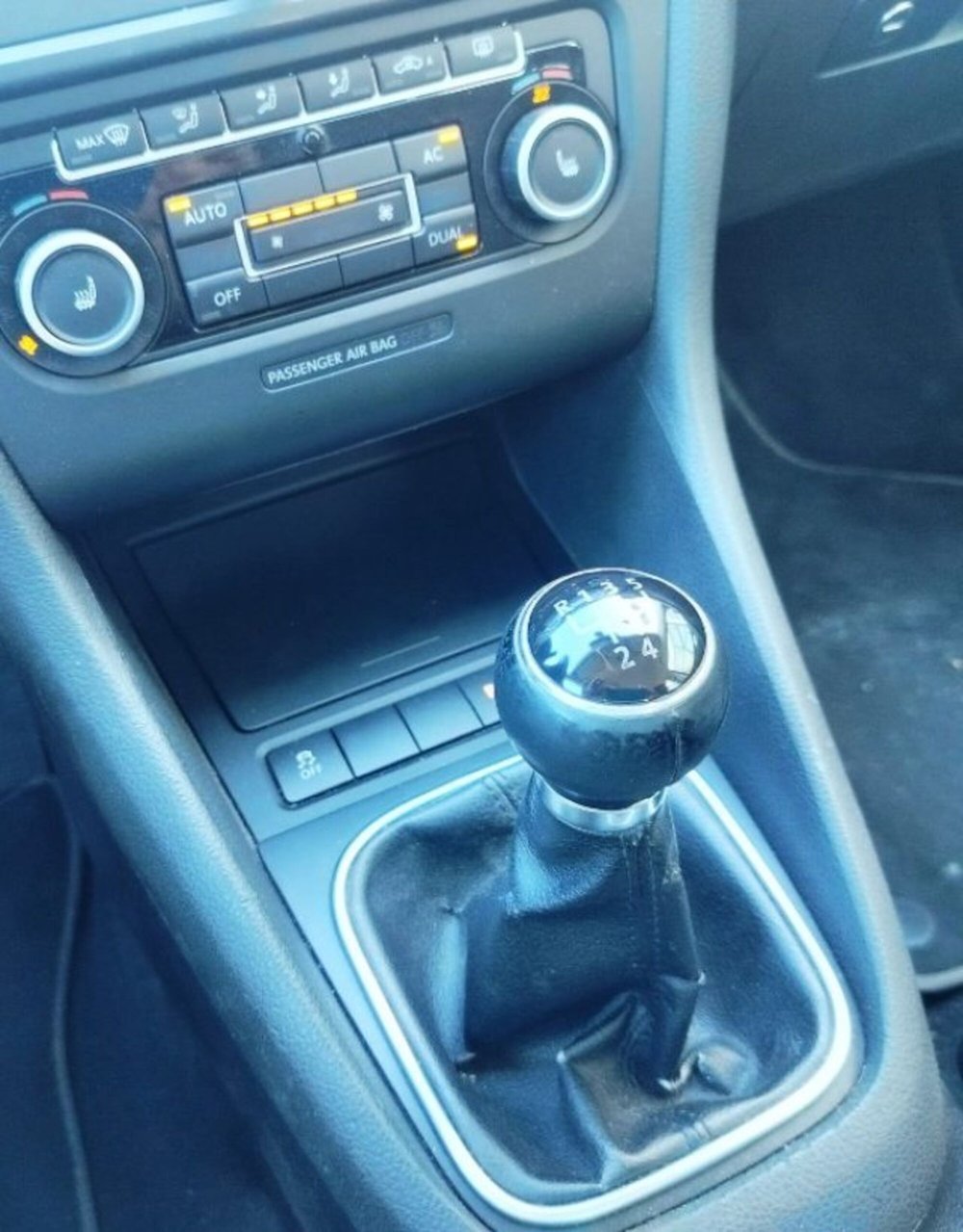 Volkswagen Golf usata a Oristano (16)