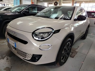 Fiat 600 1.2 hybrid La Prima 110cv auto del 2024 usata a Cesena