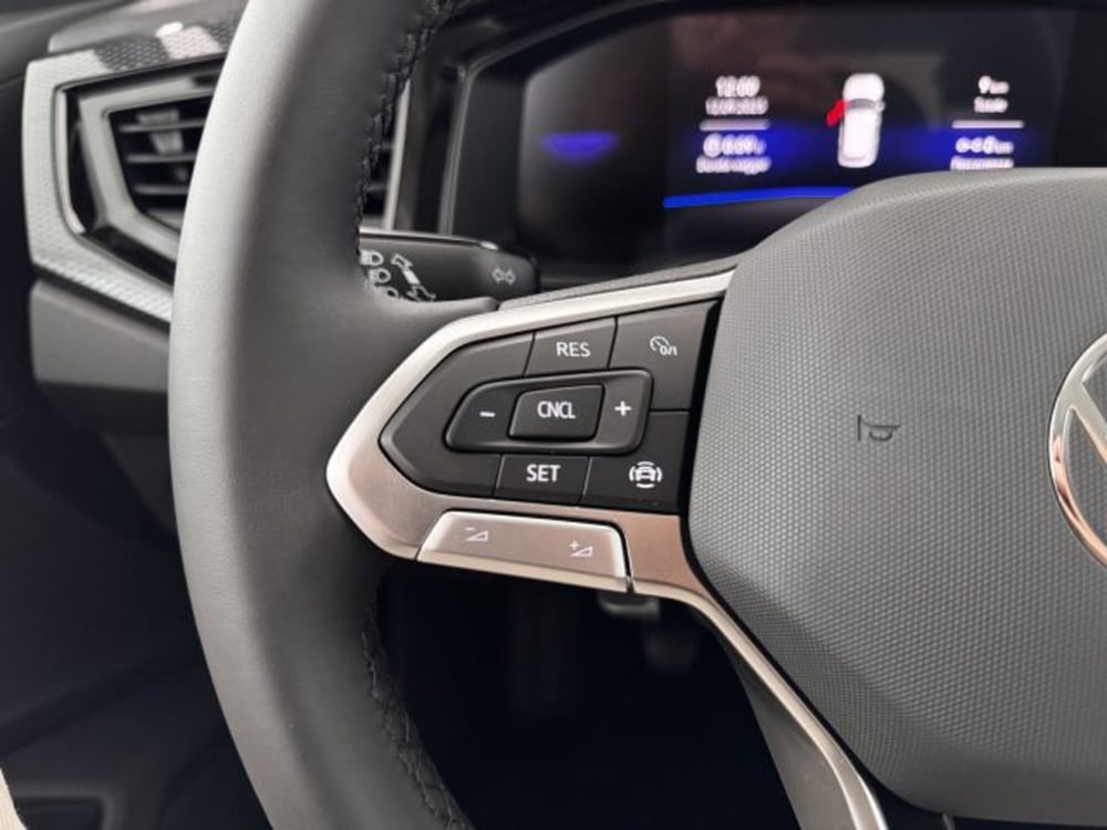Volkswagen Polo nuova a Vicenza (18)