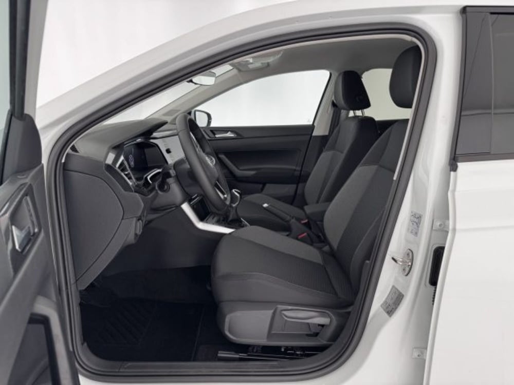 Volkswagen Polo nuova a Vicenza (7)