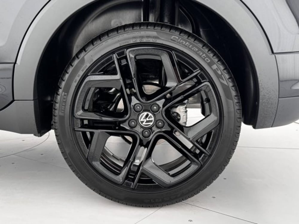 Volkswagen T-Cross nuova a Vicenza (6)