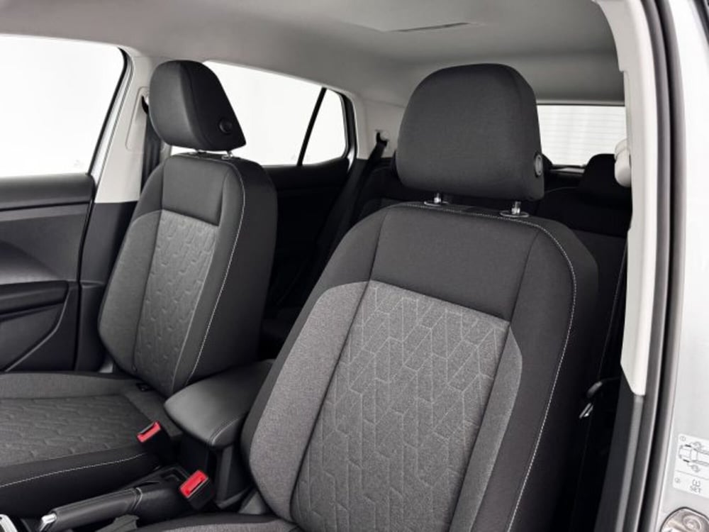 Volkswagen T-Cross nuova a Vicenza (8)