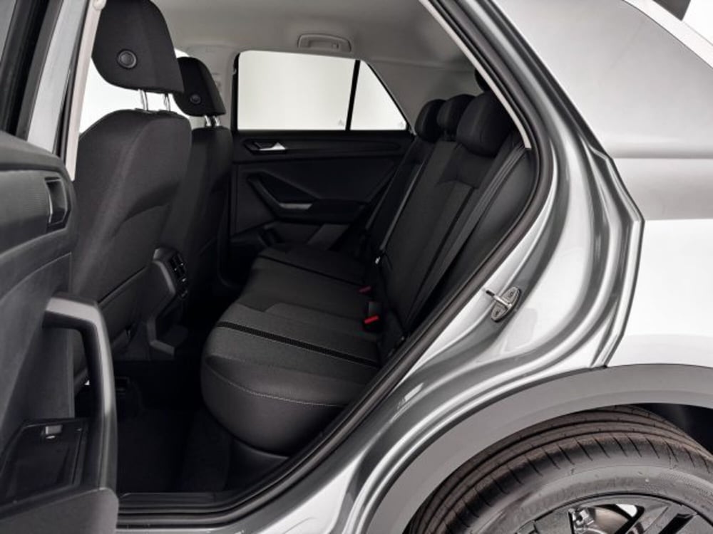 Volkswagen T-Roc nuova a Vicenza (9)