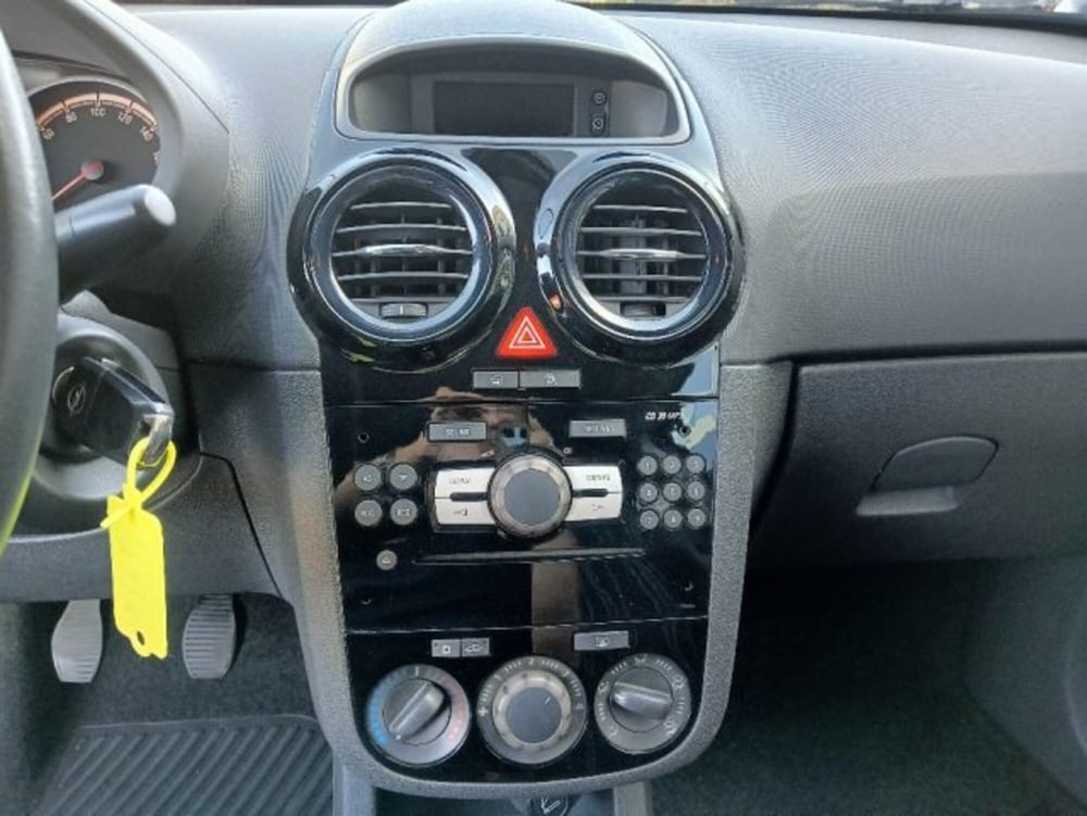 Opel Corsa usata a Brescia (11)