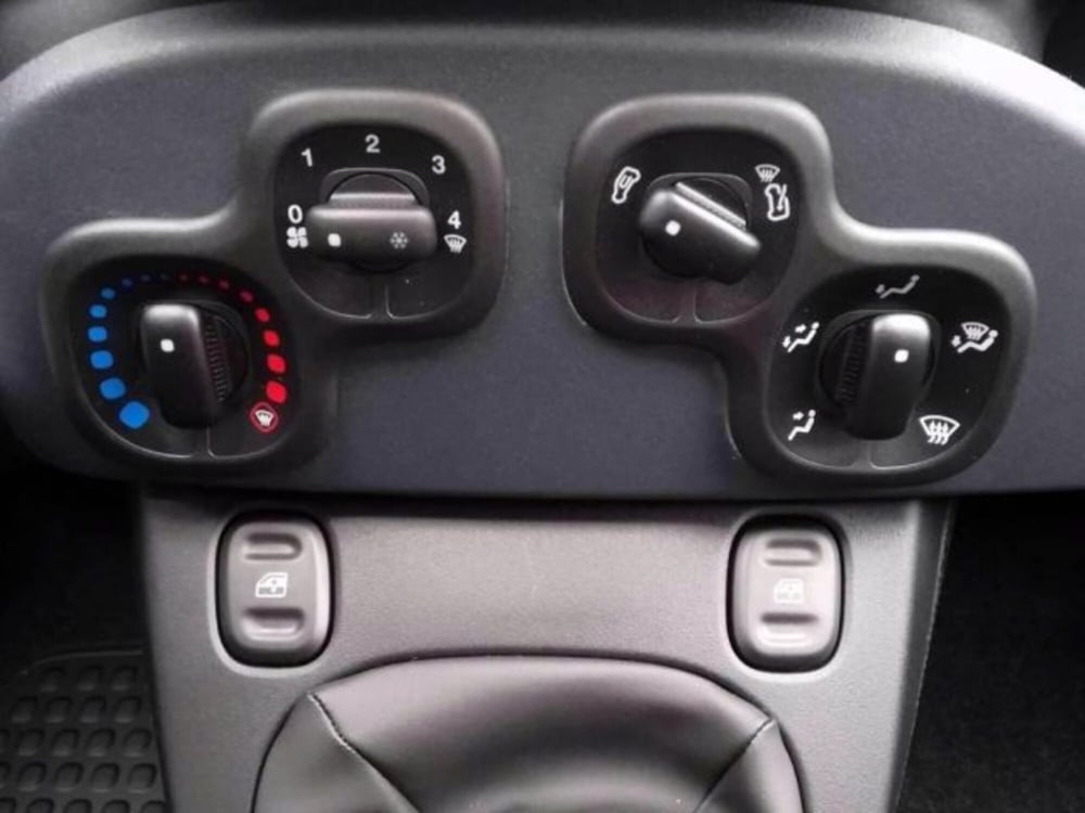 Fiat Panda nuova a Brescia (10)