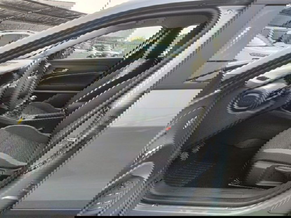 Jeep Avenger nuova a Brescia (8)