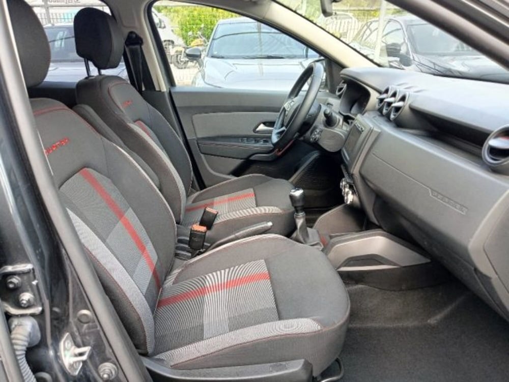 Dacia Duster usata a Brescia (17)
