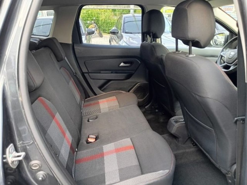 Dacia Duster usata a Brescia (18)