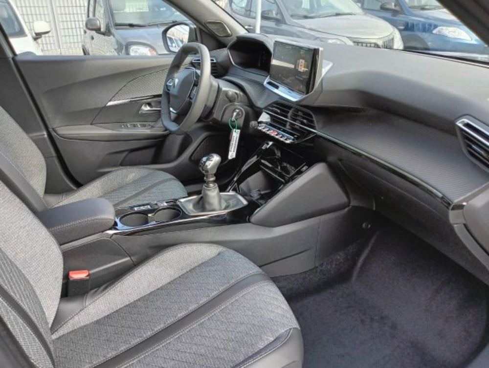 Peugeot 2008 nuova a Brescia (17)