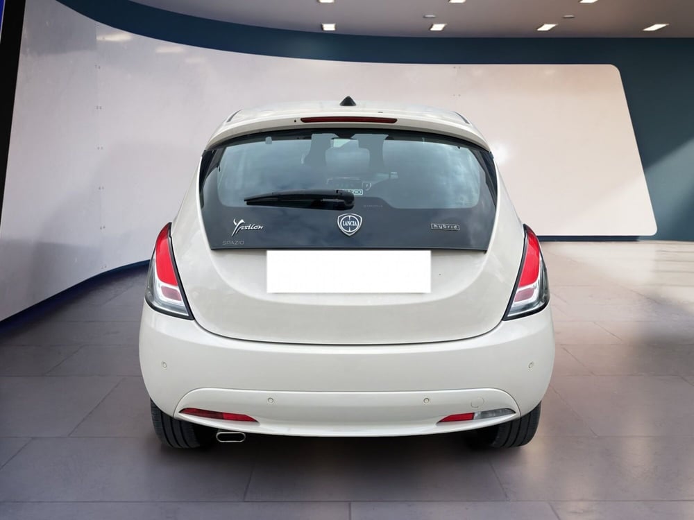Lancia Ypsilon usata a Torino (6)