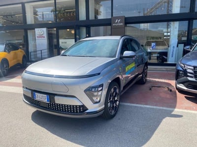 Hyundai Kona EV 64 kWh Exclusive del 2025 usata a Foligno