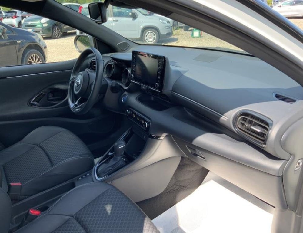 Toyota Yaris usata a Perugia (7)