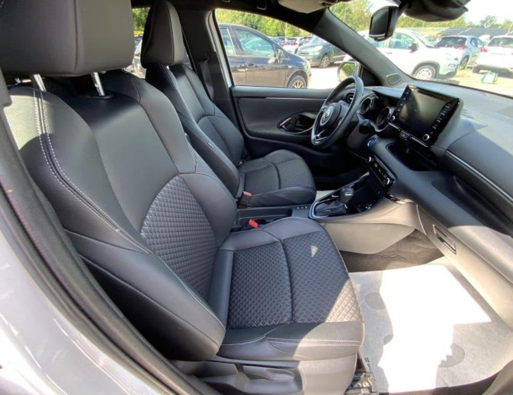 Toyota Yaris usata a Perugia (8)