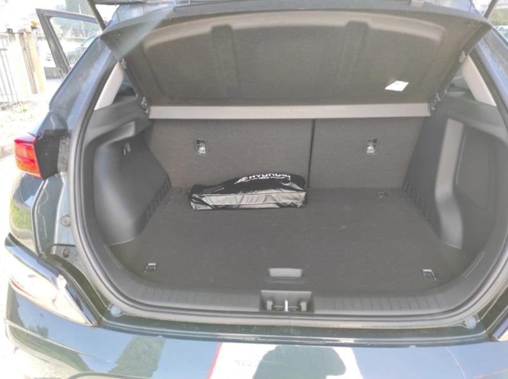 Hyundai Kona nuova a Perugia (11)
