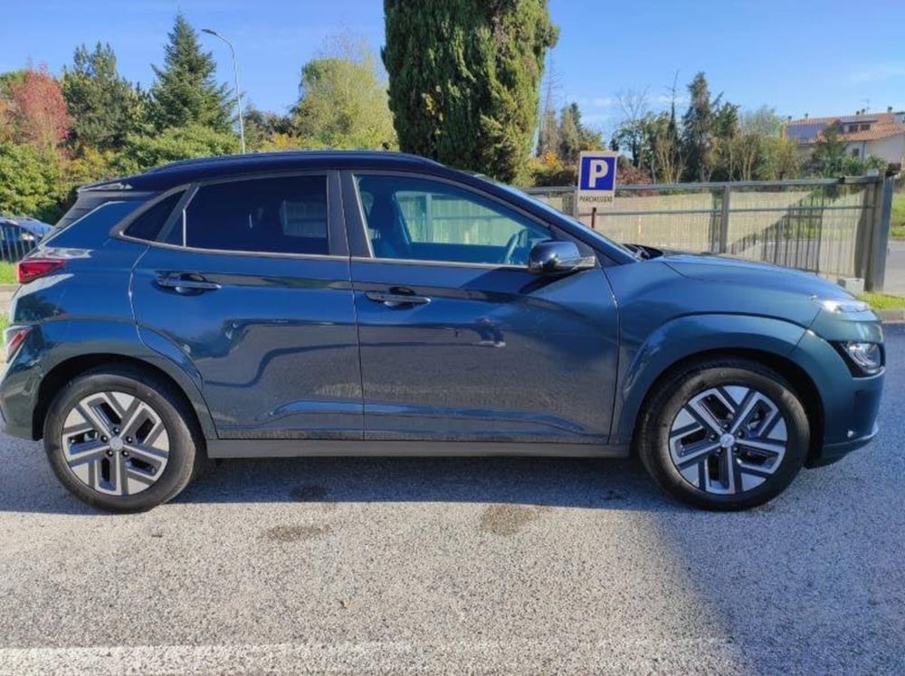 Hyundai Kona nuova a Perugia (3)