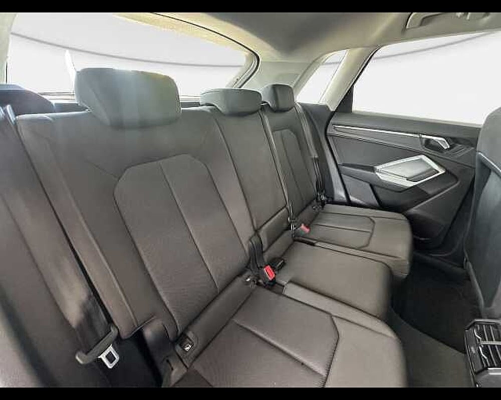 Audi Q3 Sportback usata a Roma (9)