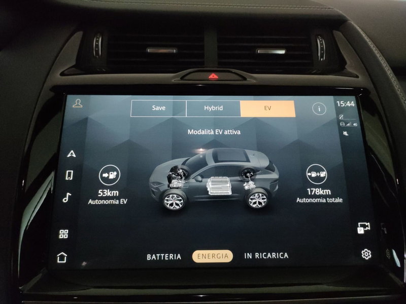 Jaguar E-Pace usata a Milano (15)