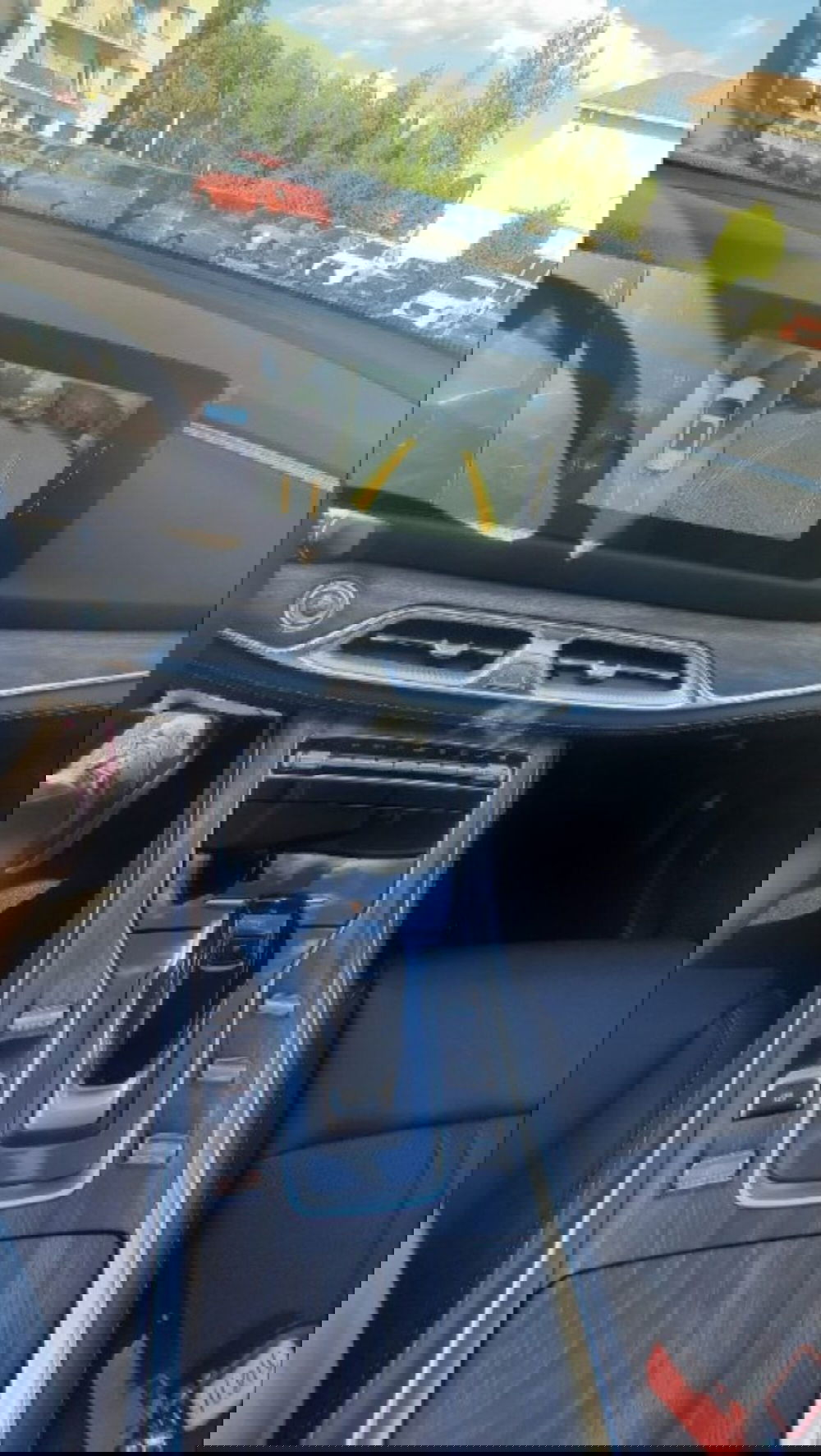 Dfsk E5  nuova a Bologna (13)