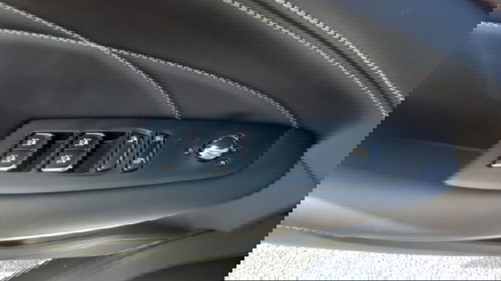 Dfsk E5  nuova a Bologna (16)