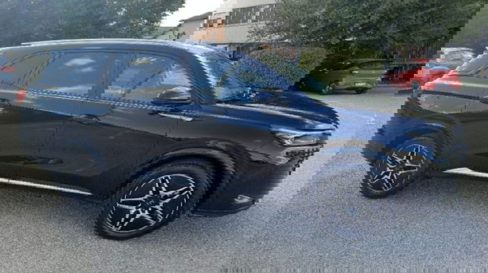 Dfsk E5  nuova a Bologna (3)