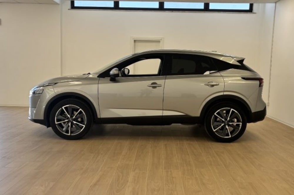Nissan Qashqai usata a Latina (4)
