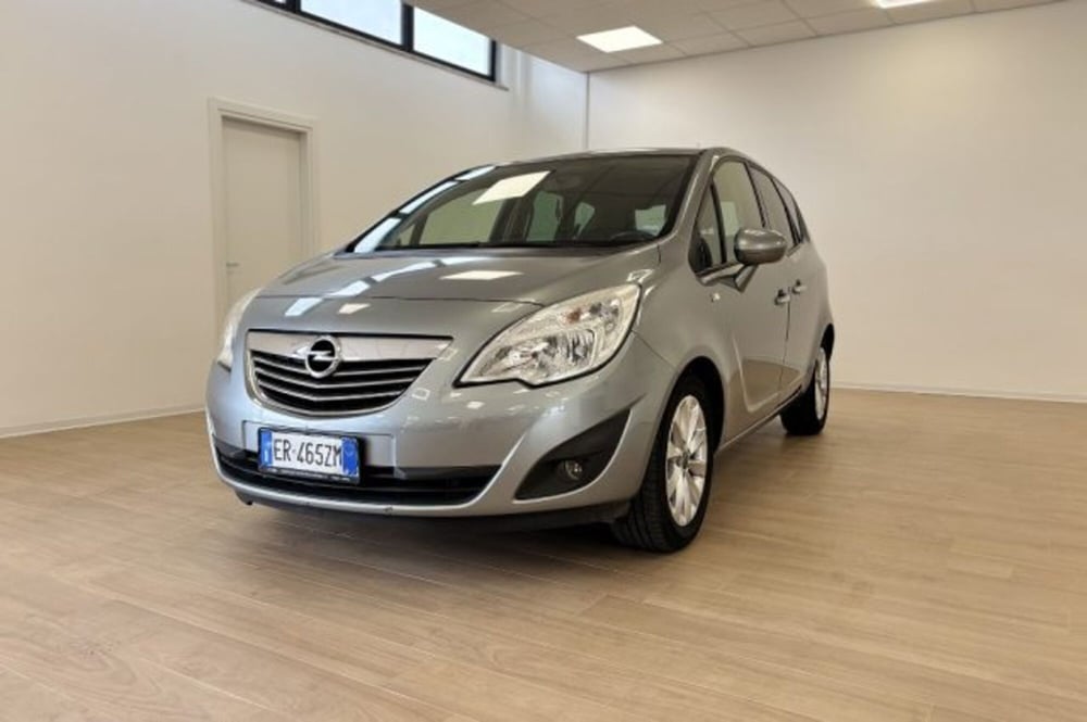 Opel Meriva usata a Latina (3)