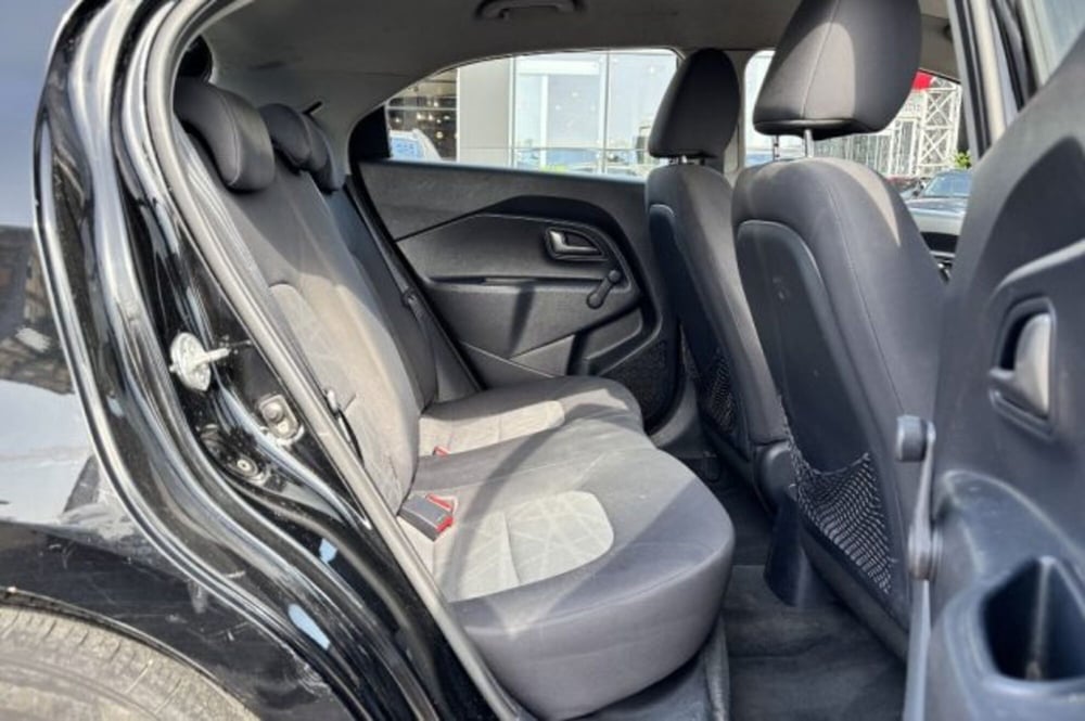 Kia Rio usata a Latina (10)