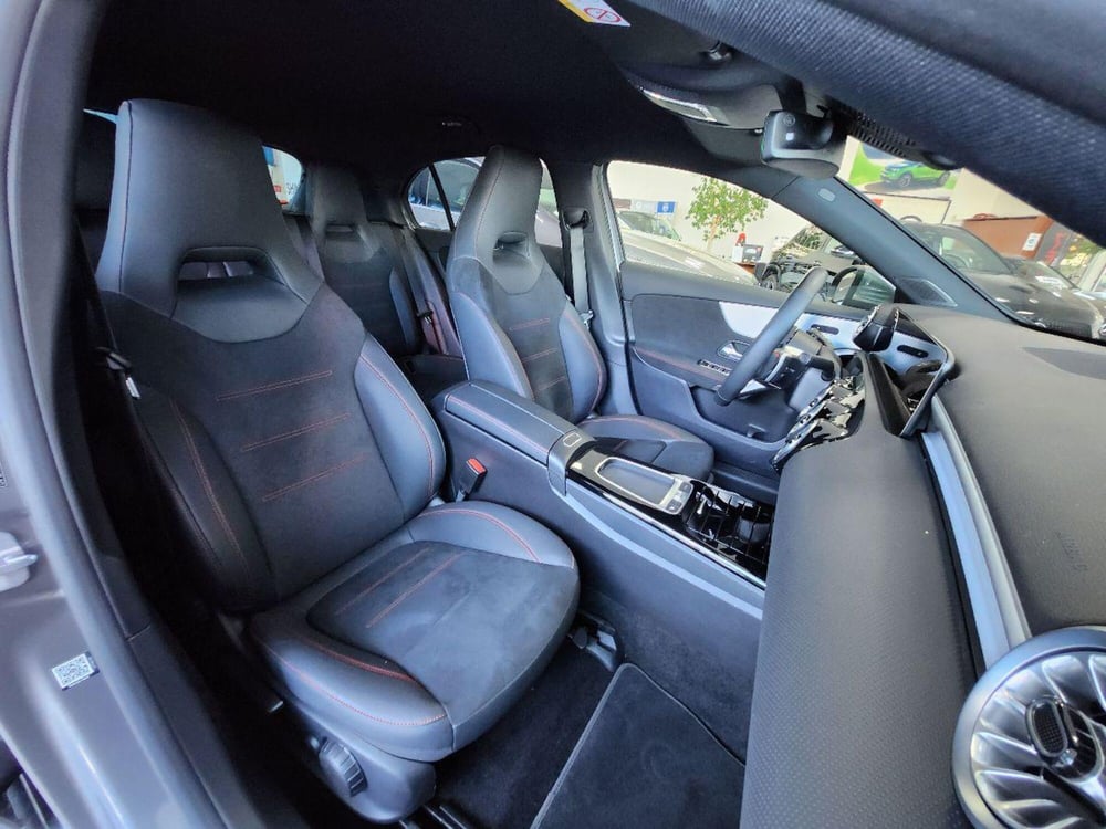 Mercedes-Benz Classe A usata a Milano (11)