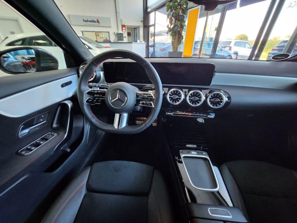Mercedes-Benz Classe A usata a Milano (15)