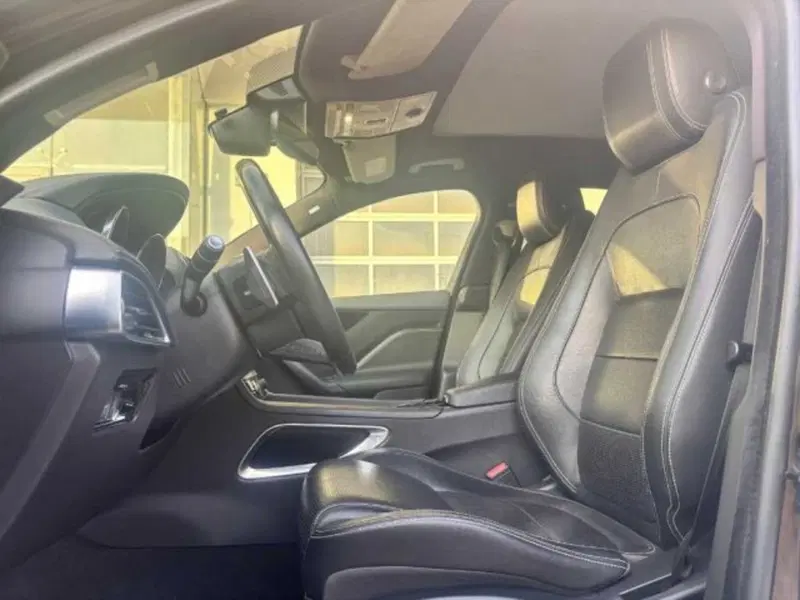 Jaguar F-Pace usata a Caltanissetta (11)